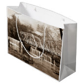 Dam bij Finley, Sepia Large Cadeautasje (Achterkant Gekanteld)