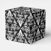 Damask 02 Black-White-Square Heart Favor boxes Bedankdoosjes (Achterkant)