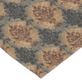 Damask Black en Rust op Grey en Tan Medium Tafelloper (Hoek)