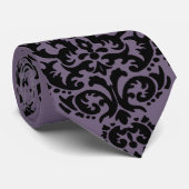 Damask Black op Gothic Paars Stropdas (Opgerold)
