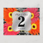 Damask Fuchsia Gerber Daisy Wedding Table Number Briefkaart (Achterkant)
