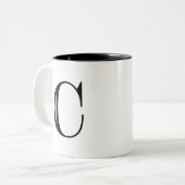 Damask Letter C - zwart Tweekleurige Koffiemok (Voorkant links)