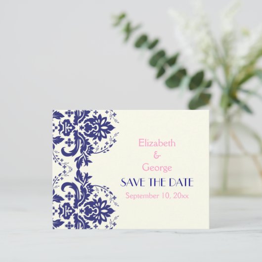 Damask marine blauw, roze bruiloft Save the Date Aankondigingskaart (Staand voorkant)
