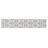 Damask Ornament zwart + je rug. Medium Tafelloper (Horizontaal)