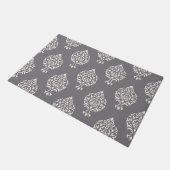 Damask Ornamental Pattern Cream on Grey Deurmat (Schuin)