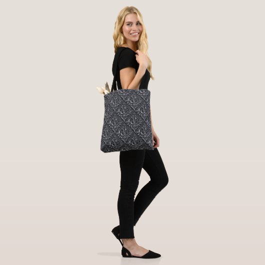 Damask Pattern Black Achtergrond-23961 Tote Bag (Op model)