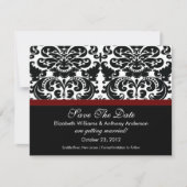 Damask slaat The Date Announounding Merlot Red op Save The Date (Voorkant)