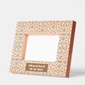 Damaskpatroonnamen en trouwdatum gegraveerde lijstjes (Links)