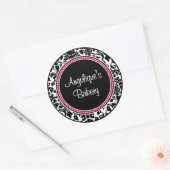 Damast met zwart centrum en roze rand ronde sticker (Envelop)