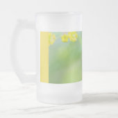 dame bovenaan matglas bierpul (Links)