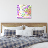 Dame die groene lenzen draagt canvas afdruk (Insitu (Slaapkamer))