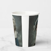 Dame in de winter papieren bekers (Links)