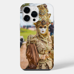 Dame in gouden kostuum en masker iPhone 14 pro max hoesje