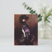 Dame in het zwart met een Briefkaart van Greyhound (Staand voorkant)