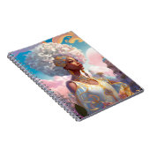 Dame in Surreal World Afro-Amerikaanse Kunst Notitieboek (Rechterzijde)