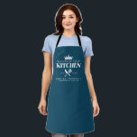 Dame Keuken Chef - Gepersonaliseerd blauw Schort<br><div class="desc">Perfect geschenk voor je moeder,  oma,  zus of een belangrijke dame in je leven die graag koken! Koningin van het KeukenSchort. Eenvoudig te personaliseren!</div>