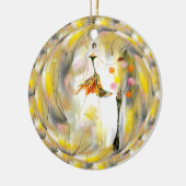 Dame met een vlinder keramisch ornament (Links)