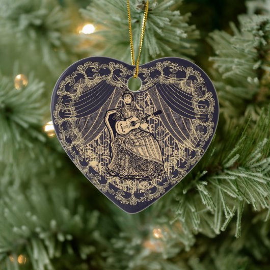 Dame met gitaar keramisch ornament (Boom)