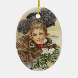 dame met Holly Keramisch Ornament