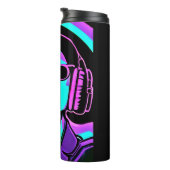 Dame met hoofdtelefoon Jamming Thermosbeker (Geroteerd rechts)