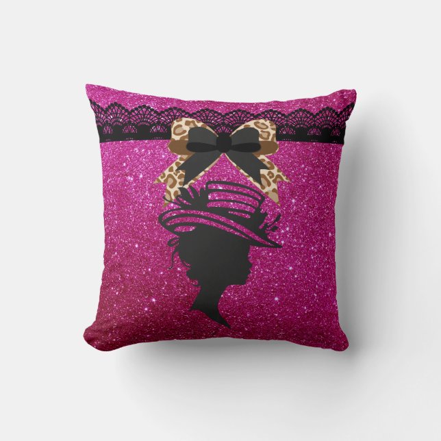 Dame met Pet Hot Pink Faux Glitter Sierkussen (Voorkant)