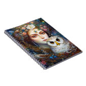 Dame met Uil Surreal Fantasy Kunst Notitieboek (Rechterzijde)