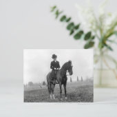 Dame te paard, 1912 briefkaart (Staand voorkant)