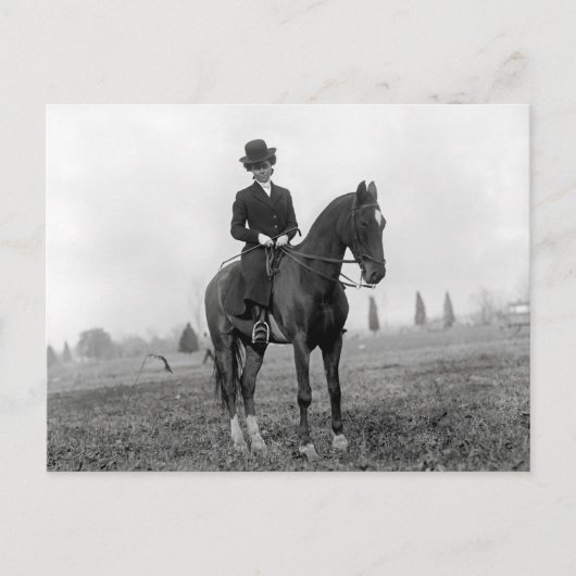 Dame te paard, 1912 briefkaart (Voorkant)
