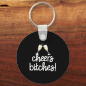 Dames Cheers Es Grappig Oud en Nieuw V-hals  Sleutelhanger (Voorkant)