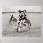 Dames in Arlington Beach, 1924.  foto Poster (Voorkant)