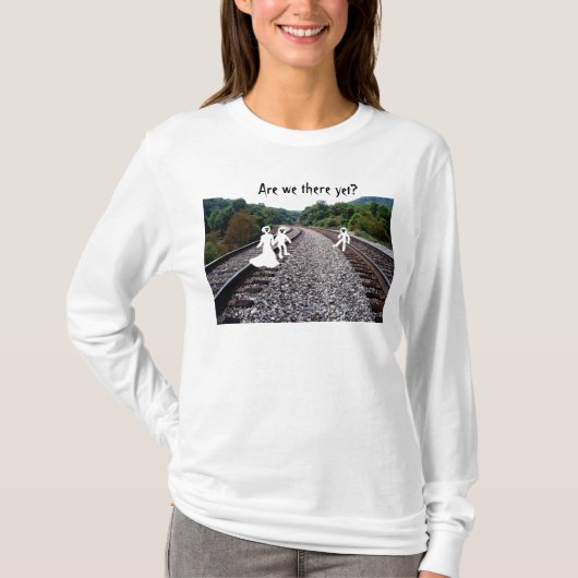 Dames lange hoes T-Shirt - Ghosts op spoorweg (Voorkant)