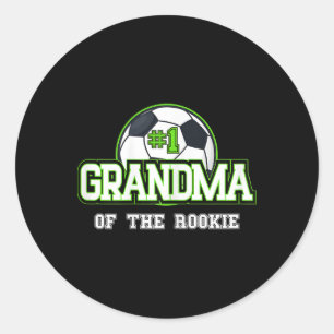 Dames Oma Nieuwkomer Van Het Jaar 1e Verjaardag Vo Ronde Sticker