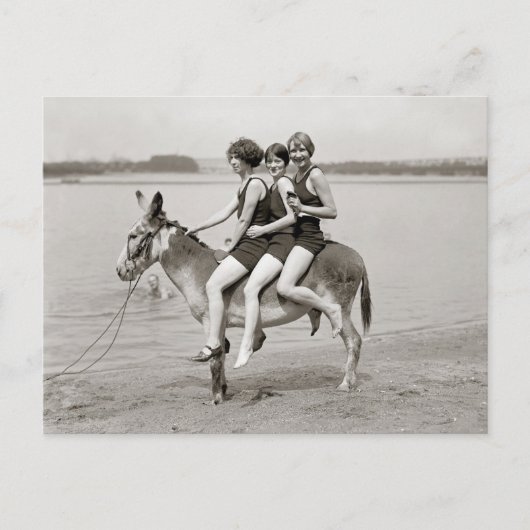 Dames op Arlington Beach, 1924 Briefkaart (Voorkant)