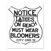 Dames op het strand moeten bloeiers tekenen Draag Rubberstempel (Afrduk)