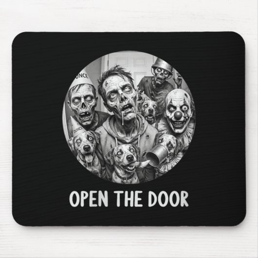 Dames Open De Deur Zombie Honden Grappig Halloween Muismat (Voorkant)