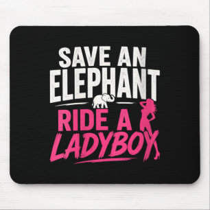 Dames Red een Olifant Rijd een Ladyboy Grappig Muismat