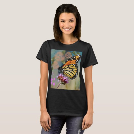 Dames T-shirt met kleurrijk vlinderontwerp –  (Voorkant volledig)