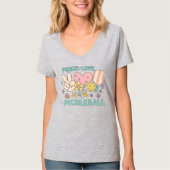 Dames T-shirt met V-hals 'Peace Love Pickleball' (Voorkant)