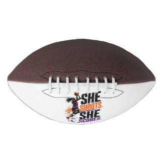 Damesbasketbalontwerp 'She Shoots She Scores' American Football