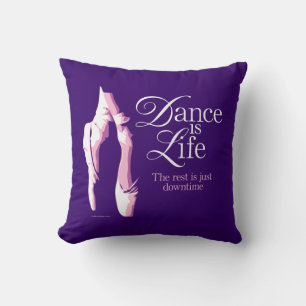 Dance is life kussen
