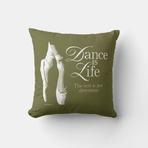 Dance is life kussen
