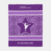 Dancer in Paarse Cheetah Print met Monogram Fleece Deken (Voorkant)