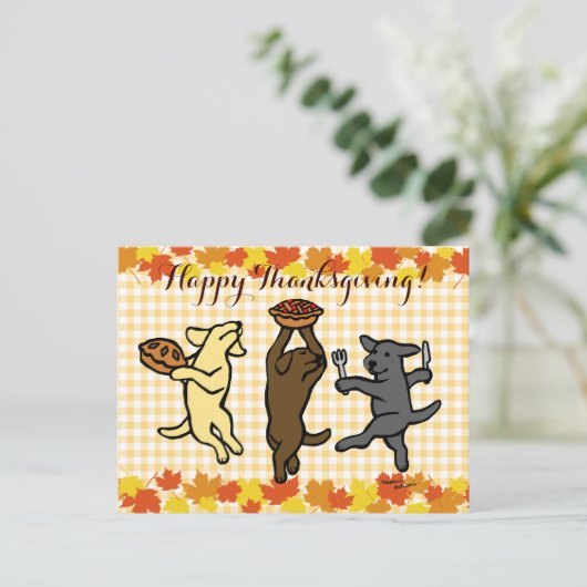 Dancing Labrador Trio Thanksgiving Feestdagenkaart (Staand voorkant)