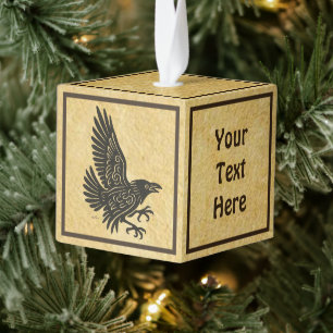 Dancing Norse Raven Decoratie