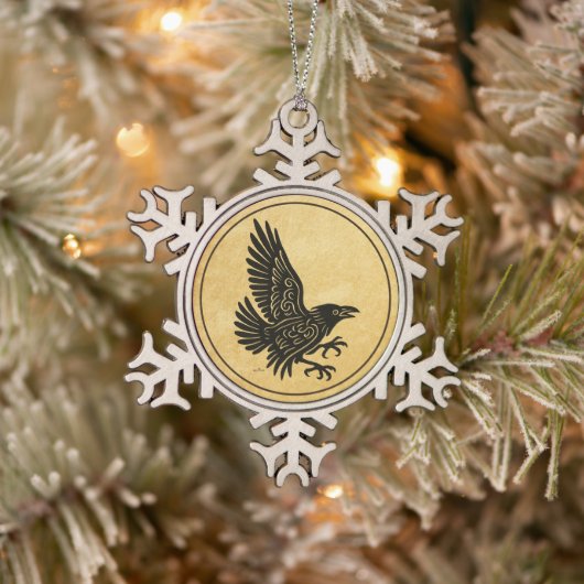 Dancing Norse Raven Tin Sneeuwvlok Ornament (Boom)