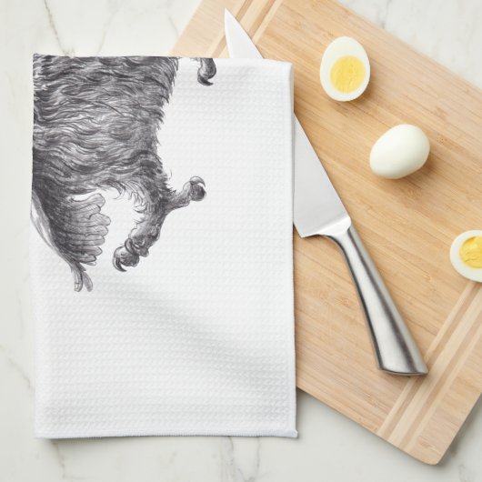 Dancing Owl with Red Feather Theedoek (Quarter Fold)