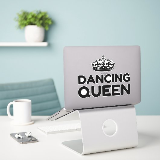 DANCING QUEEN STICKER (Laptop op bureau)