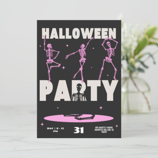 Dancing Skeletons Halloween Party Invitation Card Kaart (Staand voorkant)