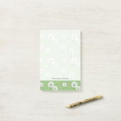 Dandelion Pattern on Green Background Post-it® Notes (Op bureau)