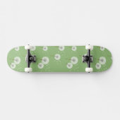 Dandelion Pattern on Green Background Skateboard (Horizontaal)